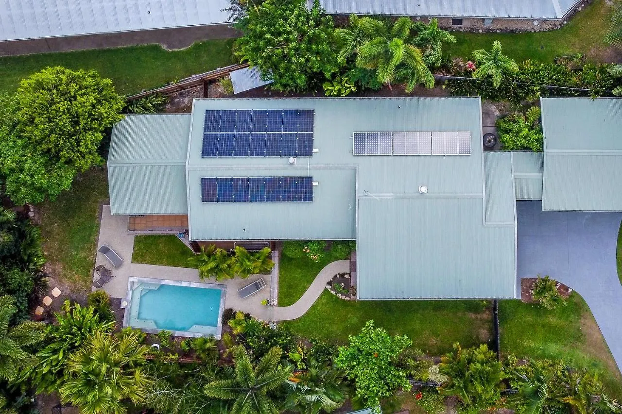 Mango Wood Villa Tropical Coastal Living Clifton Beach Australia