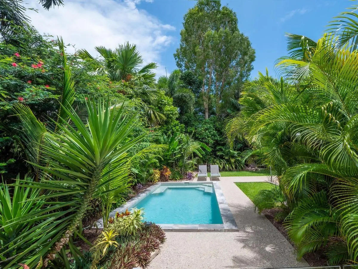 Mango Wood Villa Tropical Coastal Living Clifton Beach Australia